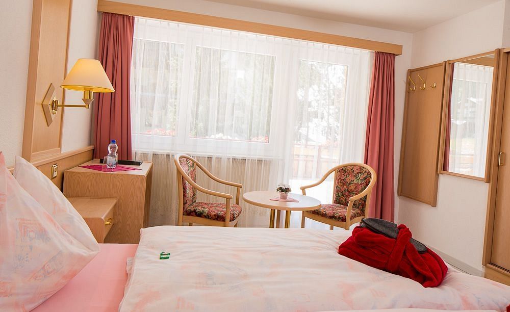 Wellness- Und Schneesporthotel Christiania 萨斯阿尔马格尔 外观 照片